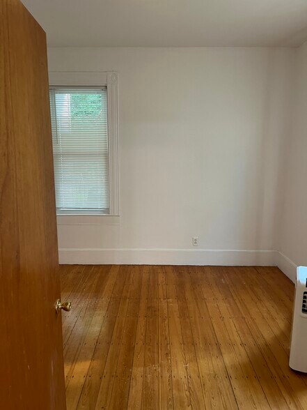 bedroom #2 - 69 Calumet St