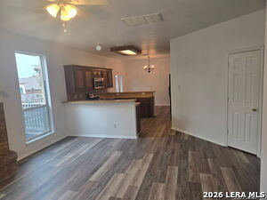 Building Photo - 405 Point Valley