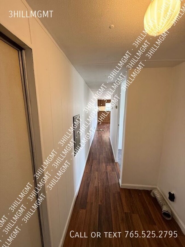 Building Photo - 41 Collins Dr