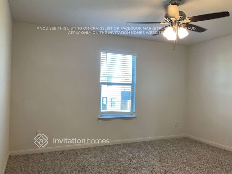 Building Photo - 3125 Angus Dr