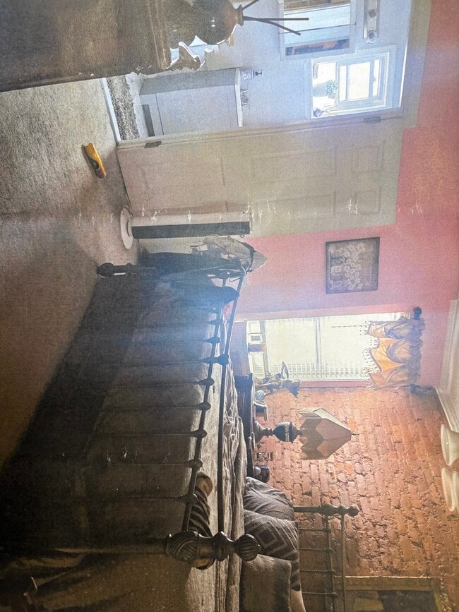 Primary Photo - 4224 Terrace St