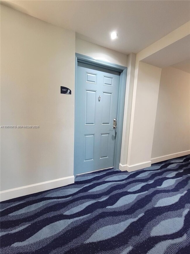 Building Photo - 700 E Boynton Beach Blvd