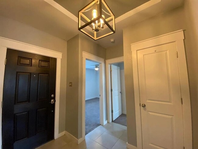 Building Photo - 13528 Fern Grove Ct