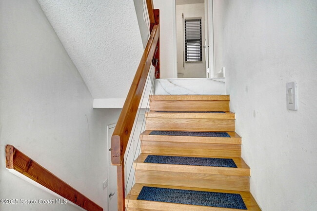 Building Photo - 2711 S Hwy A1A