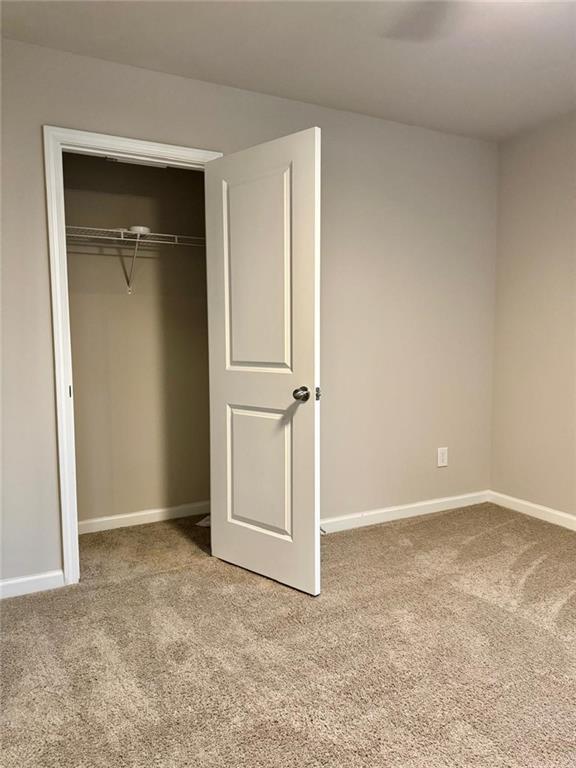 Building Photo - 232 Pinehurst Dr