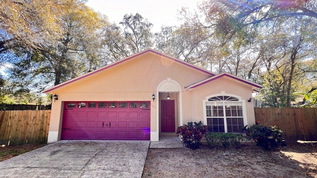 Primary Photo - BEAUTIFUL 3 Bedroom 2 Bathroom home in Apopka