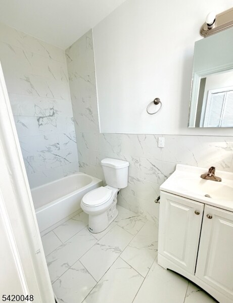 Building Photo - 138 Elmora Ave