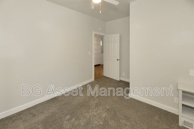 Building Photo - 2359 Prune St