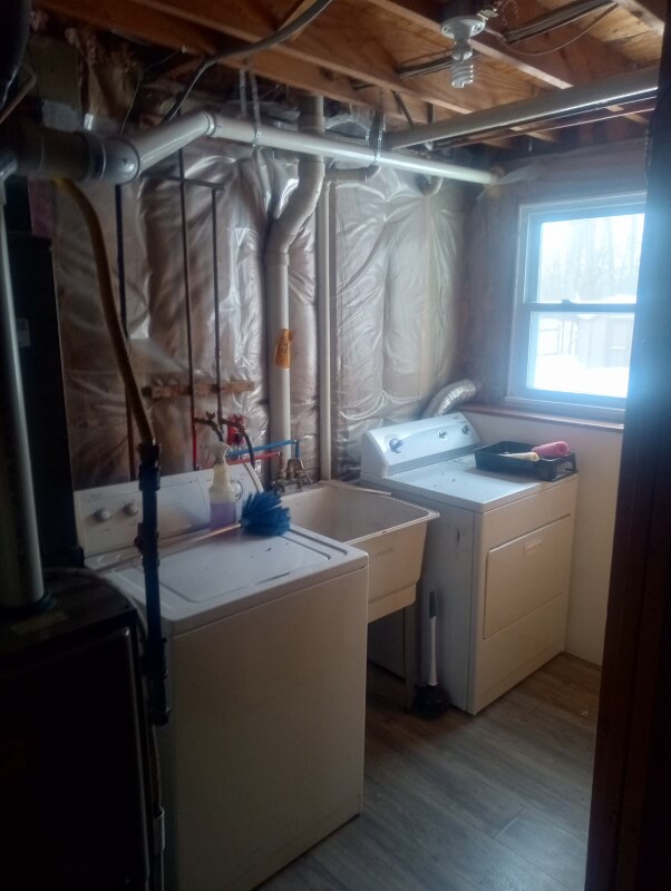 Building Photo - 6614 Royal Pkwy S