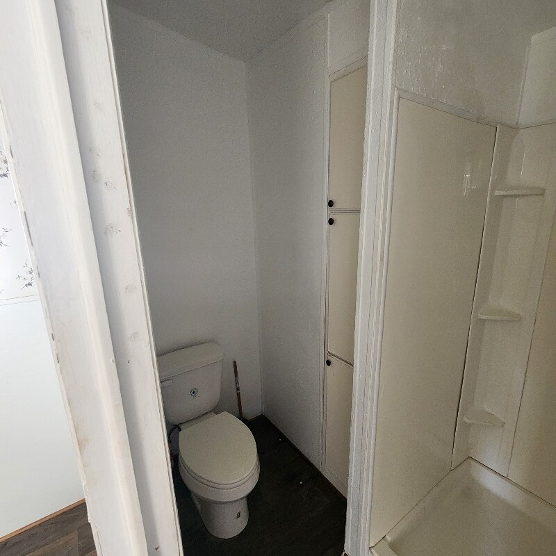 Building Photo - 15275 Country W Dr