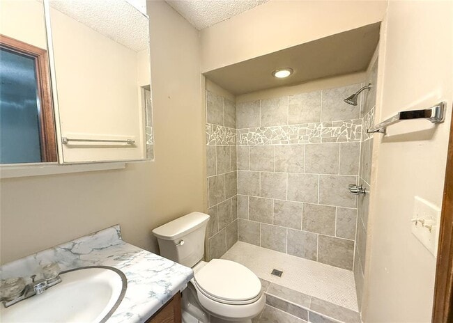 Building Photo - 101 Sahoma Terrace