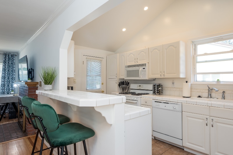 Building Photo - 259 Encina Ave