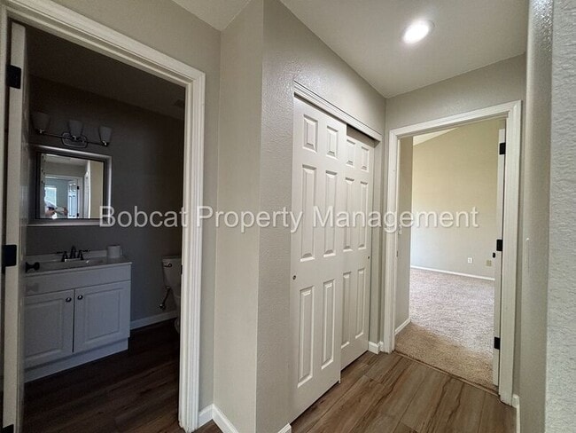 Building Photo - 3522 Smoketree Ave