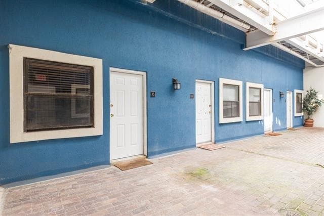 Building Photo - 82 Jackson St