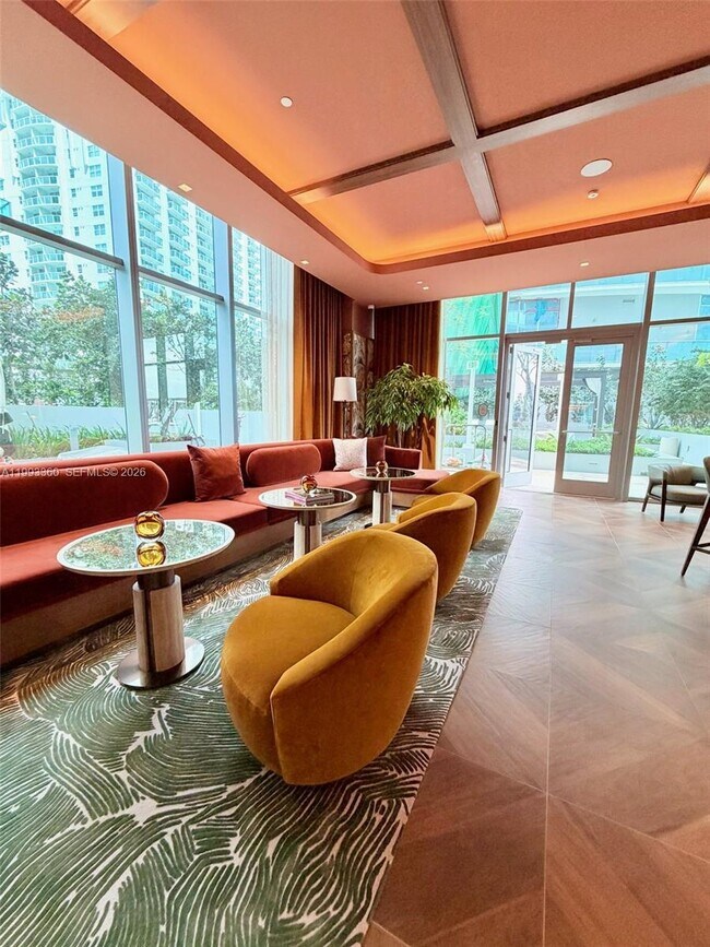 Building Photo - 77 SE 5th St