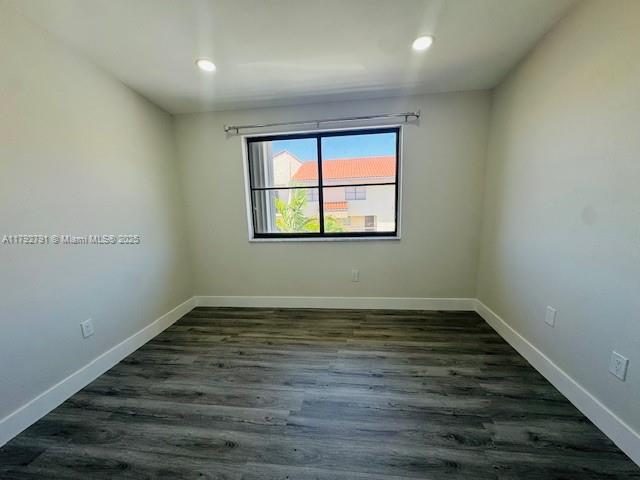 Building Photo - 5650 W 26th Ct