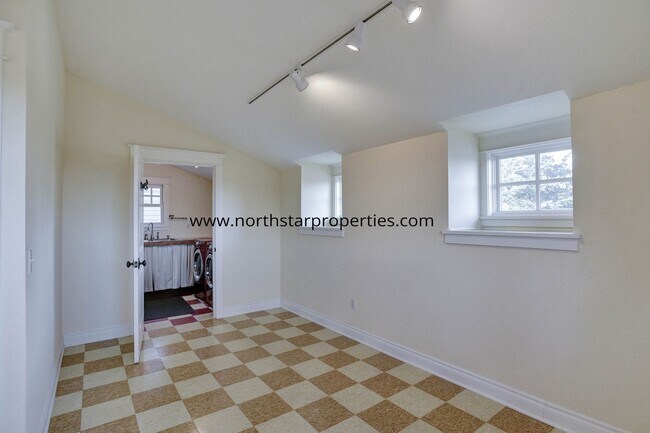 Building Photo - 17151 Wall St