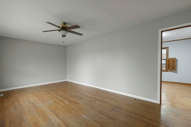 Building Photo - 3511 Purdy Dr NW