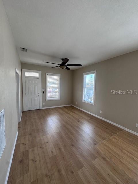 Building Photo - 1910 E Columbus Dr