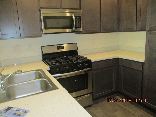 Building Photo - 4141 Chamisa Cove St