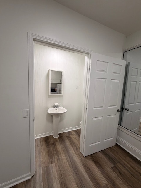 Building Photo - 1564 Laharpe St