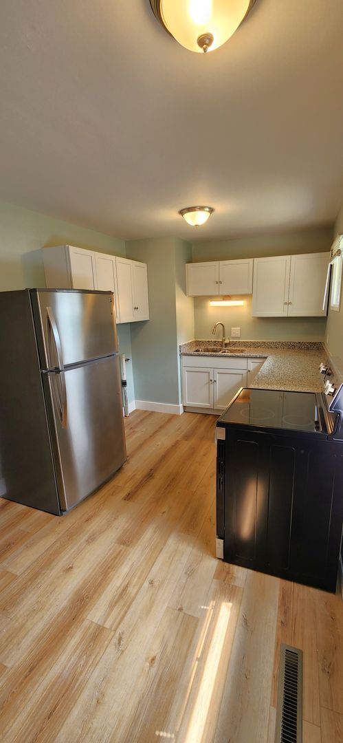 Building Photo - 3BR, 2BTH Beautiful ranch style home with ...