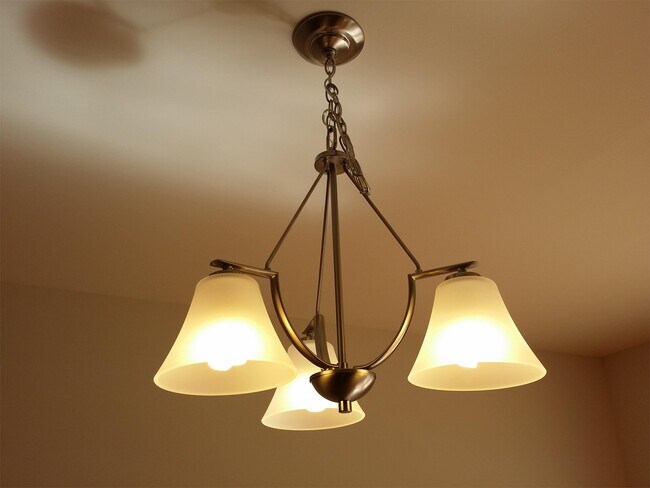 Building Photo - 22854 Yellow Oak Terrace