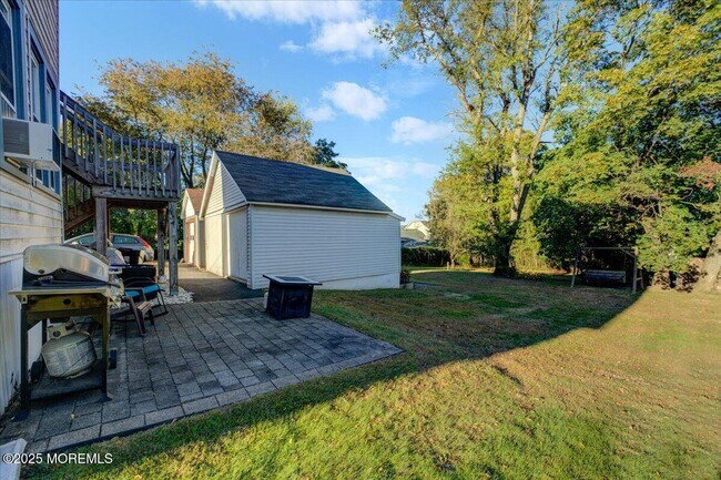 Building Photo - 201 Gatzmer Ave