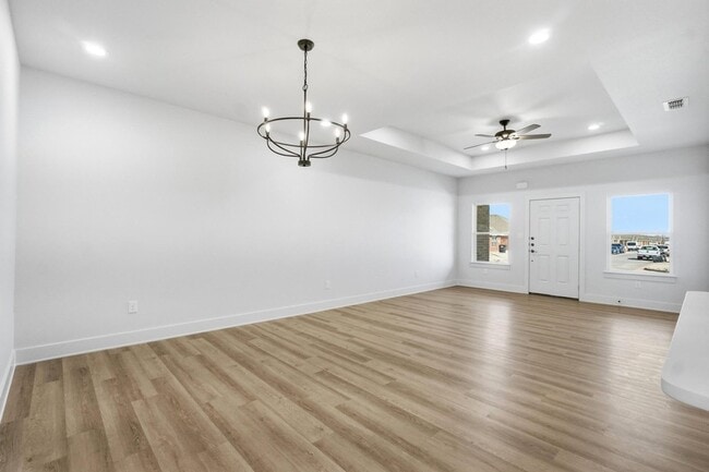 Building Photo - 6517 Inverness St