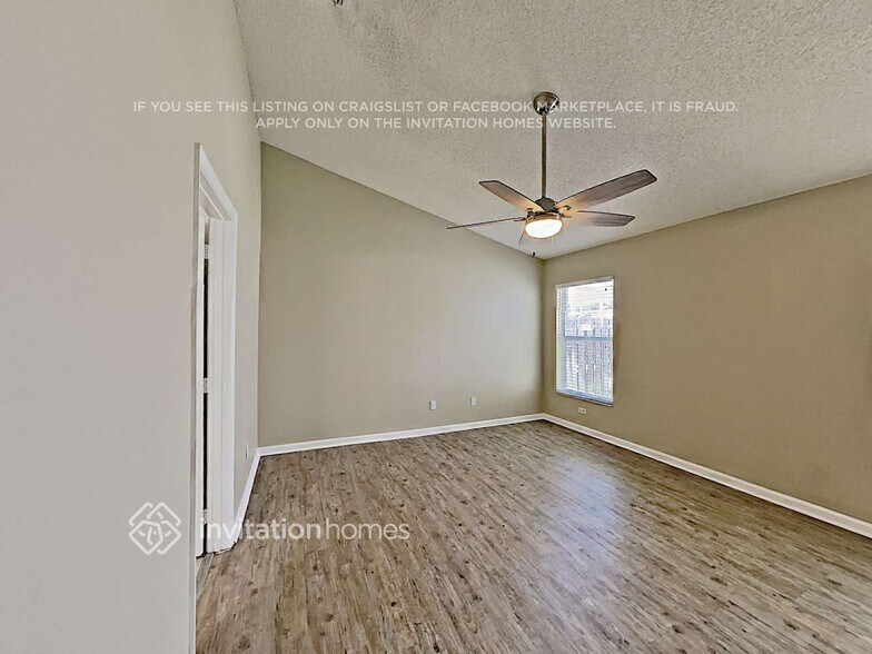 Building Photo - 3564 Moss Pointe Pl