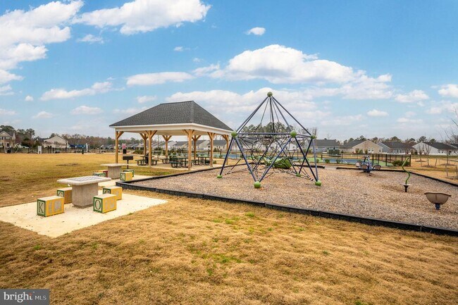 Building Photo - 7233 Statesman Blvd