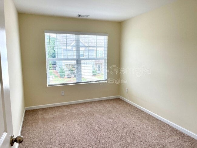 Building Photo - 11971 Fuller St