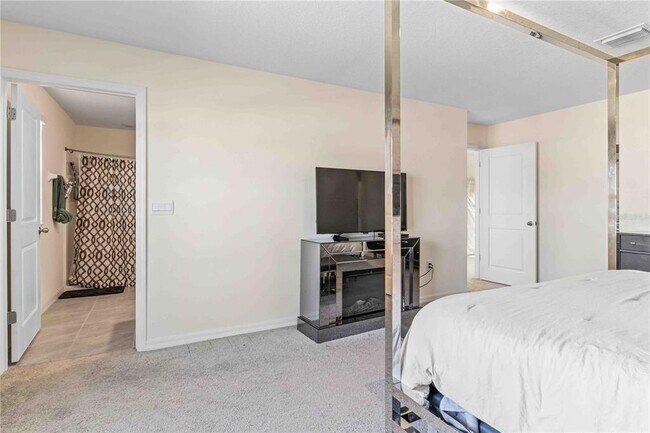 Building Photo - 2157 NW 247th Dr