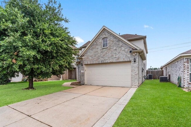 Building Photo - 2437 Aspen Dale Dr