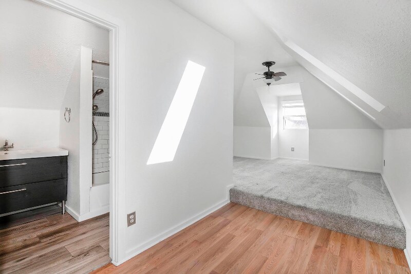 Building Photo - 3546 Lipan St