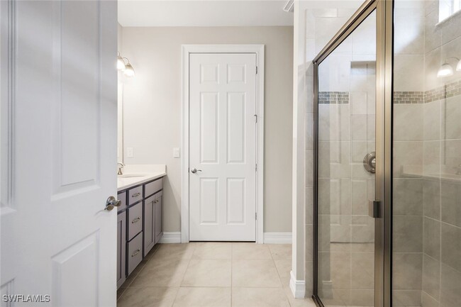 Building Photo - 16717 Seasons Coast Dr