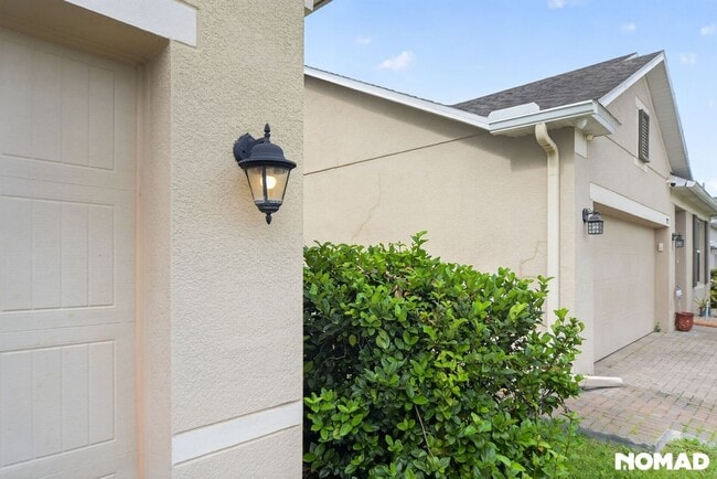 Building Photo - Spacious 4BR House in Orlando