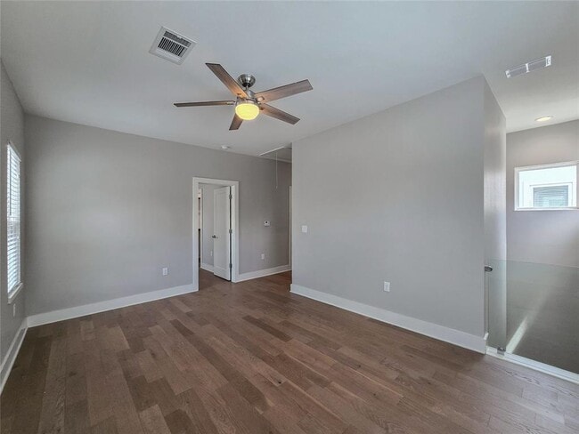Building Photo - 8518 Fathom Cir