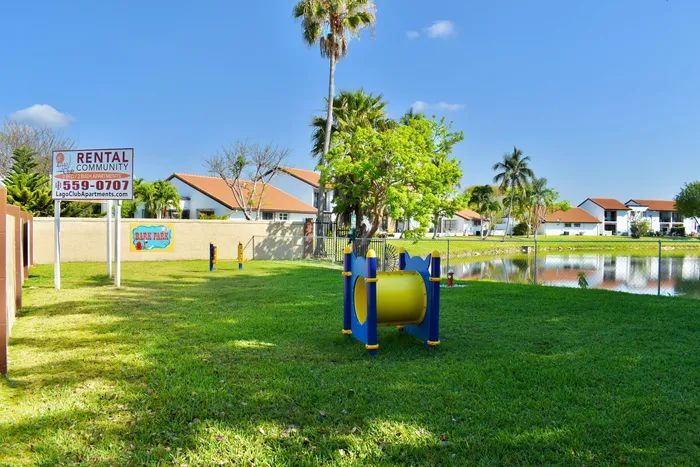 Building Photo - 12245 SW 18th Terrace-C C