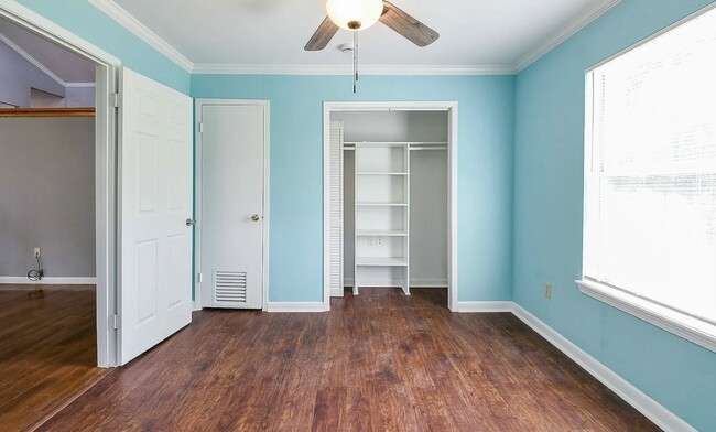 Building Photo - 11122 Sunturf Ln