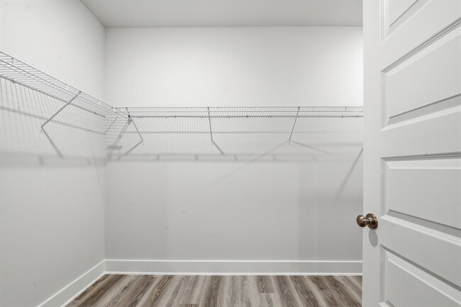 Building Photo - 1085 Hayward Lp