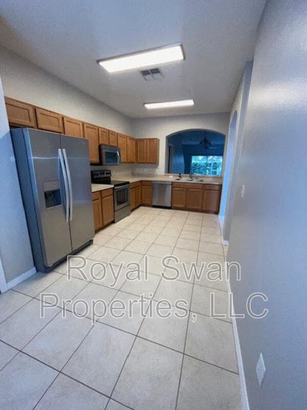 Building Photo - 4217 Winding Vine Dr