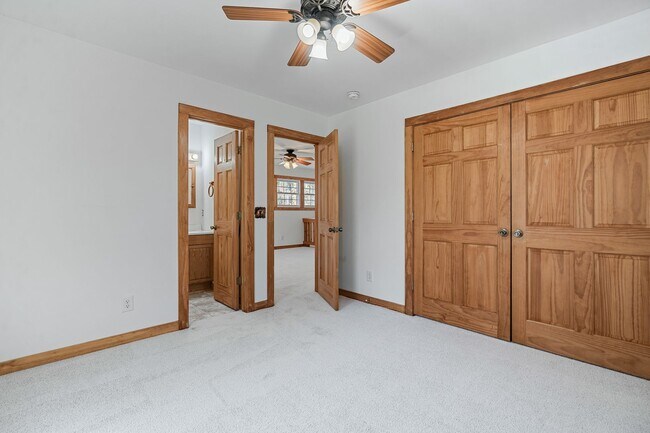 Building Photo - Fabulous Home near Silk Hope Chatham County - Cabin living close to Shakori