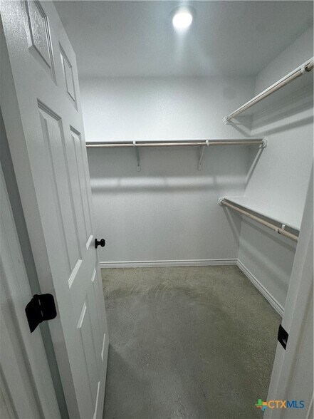 Building Photo - 209 Elbert Ln