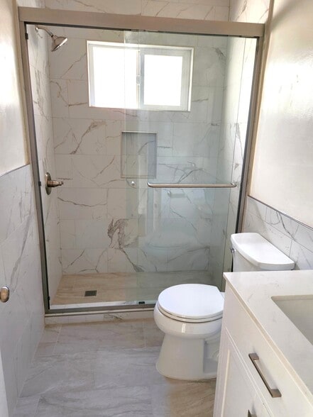 Building Photo - 1133 N Hacienda Pl