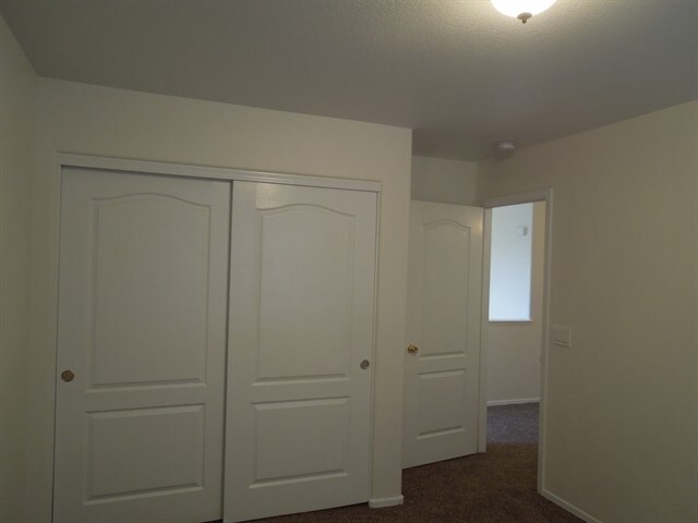 Building Photo - 2017 N 128th Dr