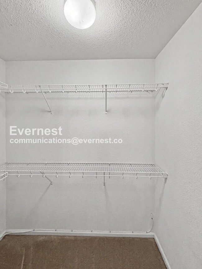 Building Photo - 10158 Autumn Blaze Trail