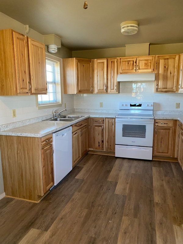 Building Photo - 3311 8th St