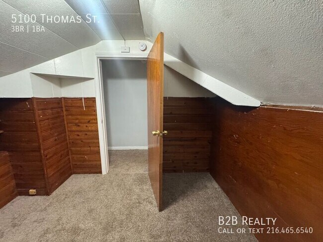 Building Photo - 5100 Thomas St