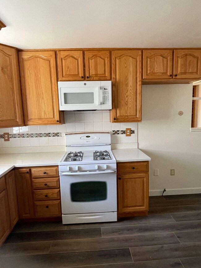 Building Photo - 1309 Cardinal St